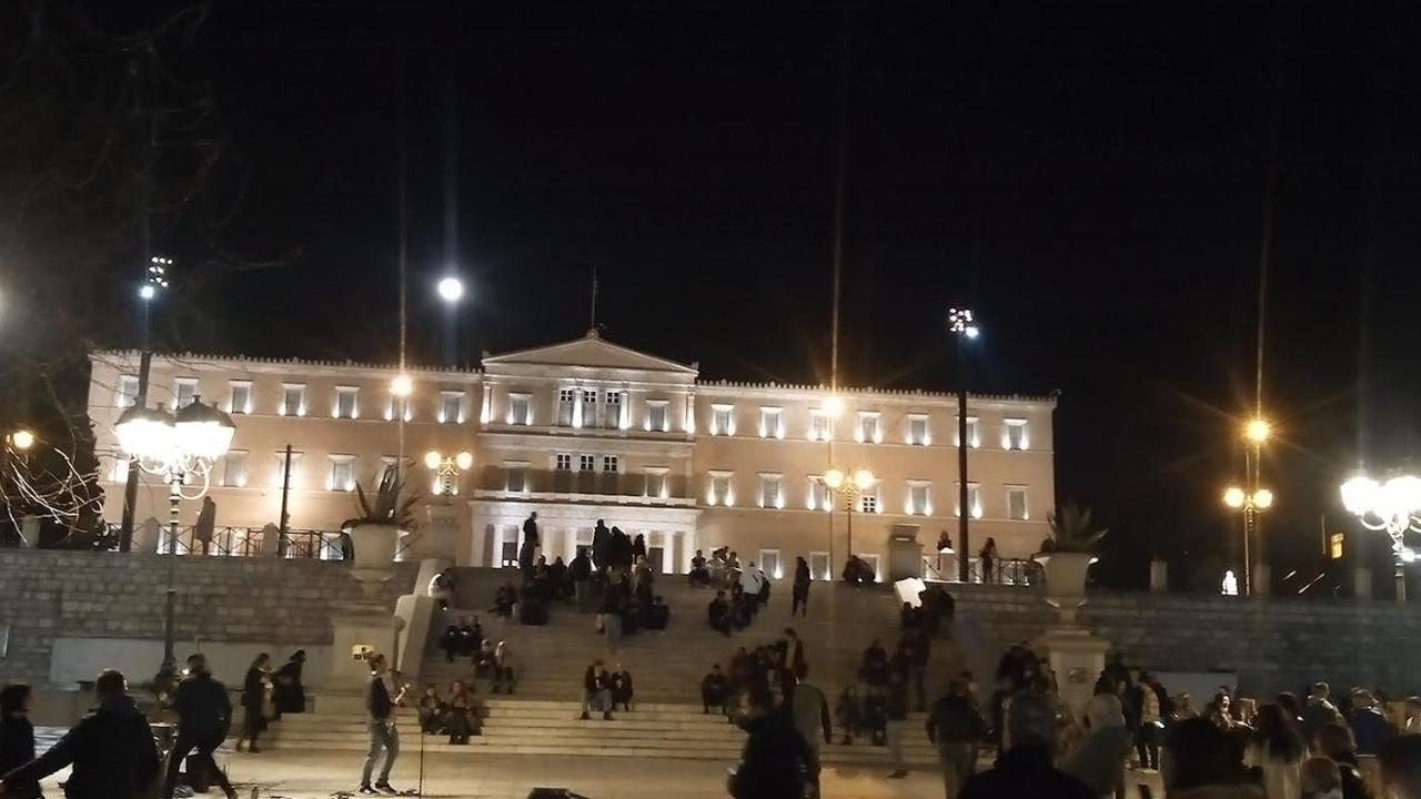 Parthenon And Syntagma Square View Apartment Aten Exteriör bild